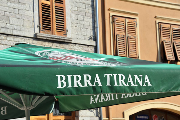 Birra Tirana umbrella