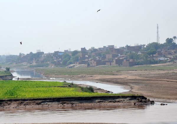 The Ravi River from the Ravi Bridge, Lahore