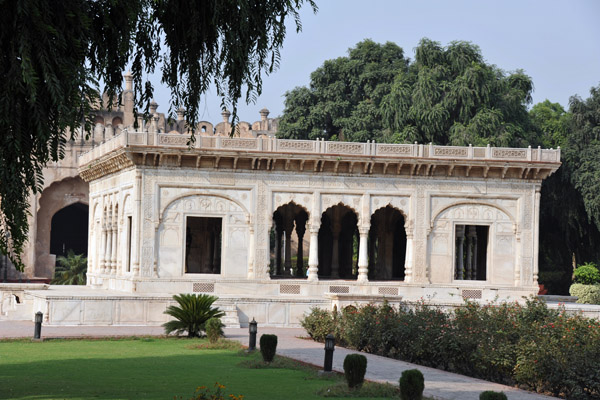 The Baradari was built by Maharaja Rangit Singh in 1818