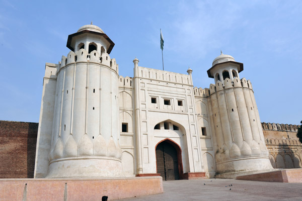 Alamgiri Gate - the western gate to Lahore Fort 