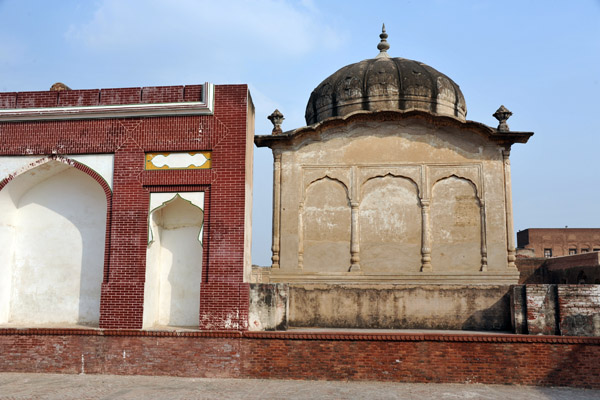 Shish Mahal, Lahore Fort
