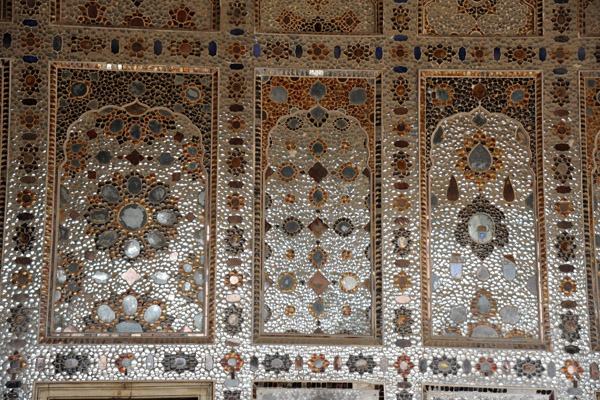 Mirrored mosaics, Shish Mahal
