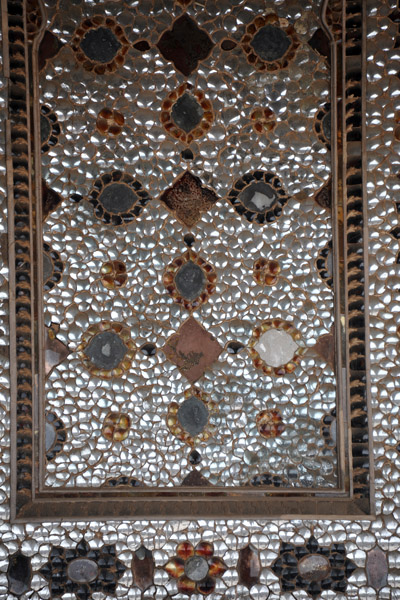 Mirrored mosaics, Shish Mahal