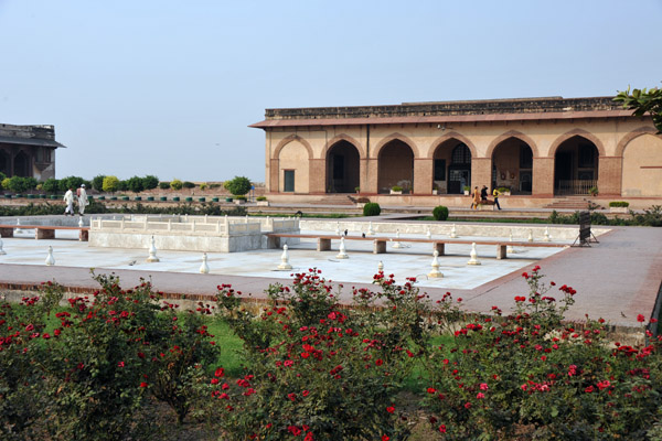 Jahangir's Quadrangle, Lahore Fort