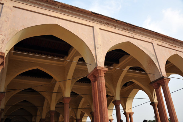 Diwan-e-Aam, the Hall of Public Audience built under Shah Jahan, 1631-32