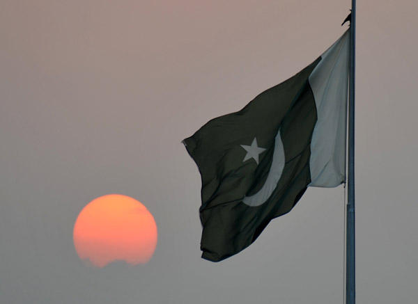 Sunset with the Pakistani flag, Lahore