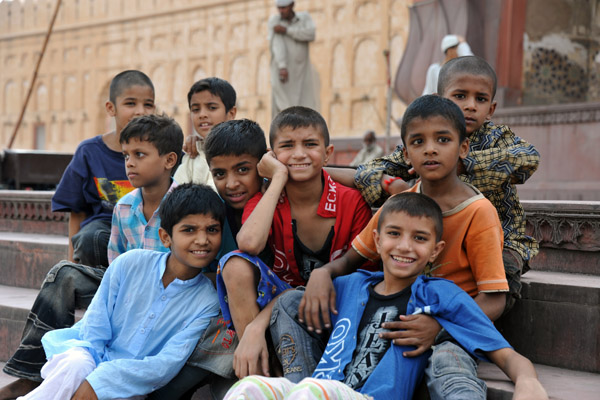 Kids on the steps of the Badshahi Mosque