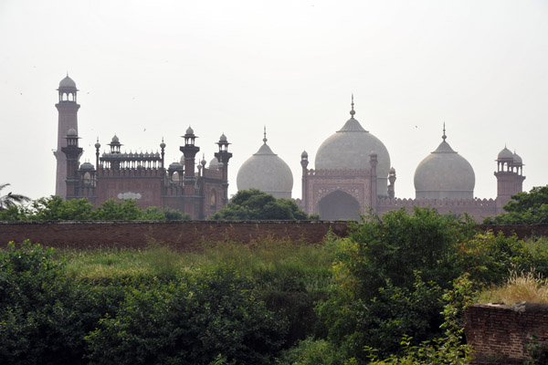 Badshahi Mosque from Lahore Fort