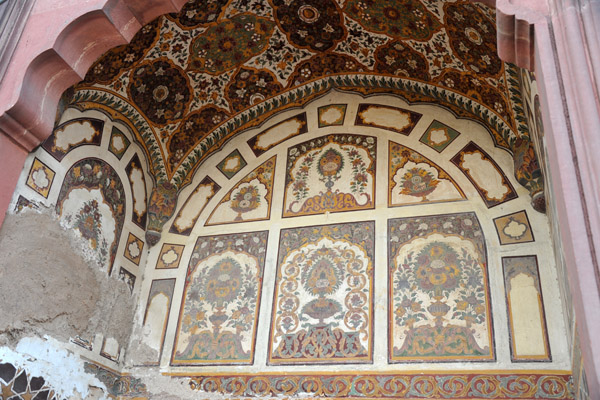 Entrance to Badshahi Mosque, Lahore