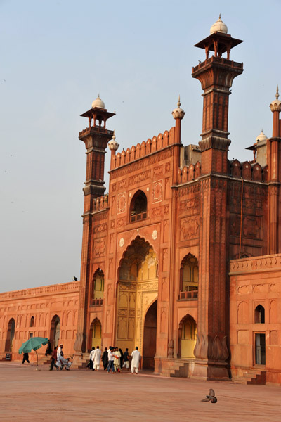Inside the main gate, Badshahi Mosque