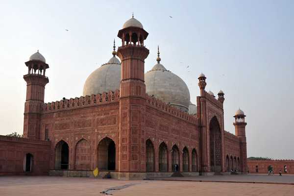 The Badshahi Mosque was built by the Mughal Emperor Aurangzeb