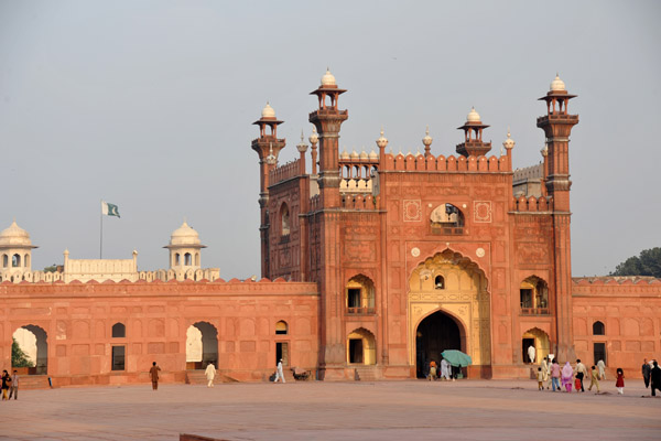 Main entrance gate to Badshahi Mosque seen from the northwest corner of the courtyard