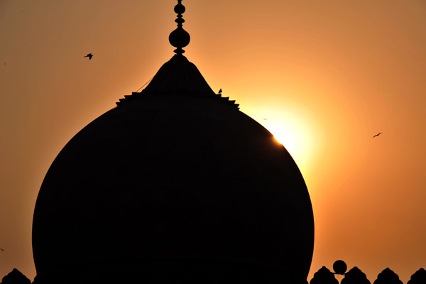 Sunset with the marble dome of the Badshahi Mosque, Lahore