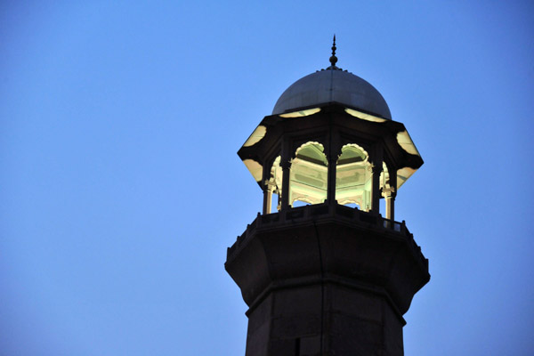 Light on in the minaret, Badshahi Mosque