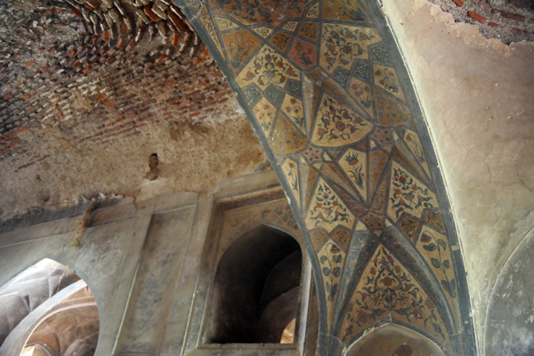 Tomb of Noor Jahan - ceiling