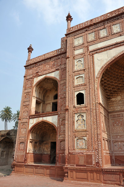 Western gate, Tomb of Jahangir