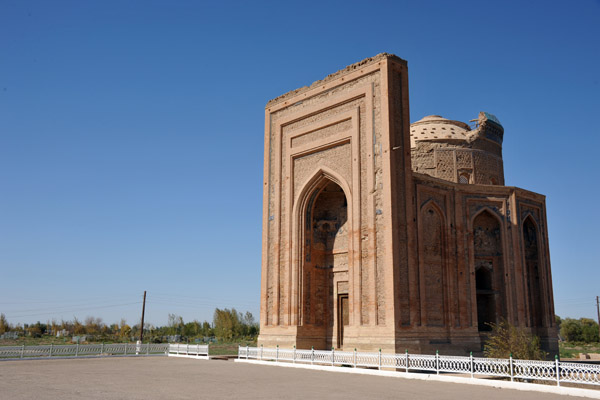 Turabeg Khanym Mausoleum, 14th C