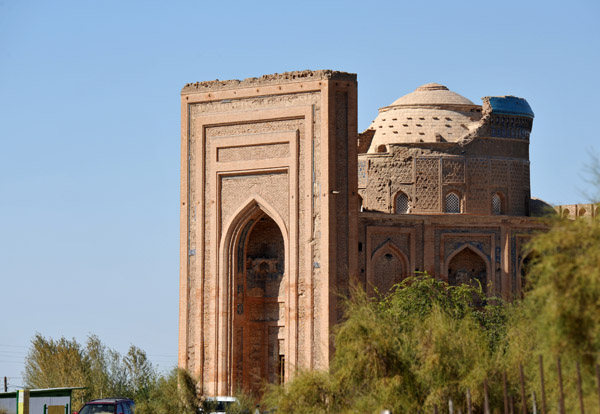Mausoleum of Turabeg Khanum from the southeast