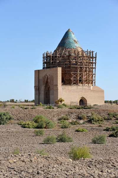 Sultan Tekesh Mausoleum, 12th C.