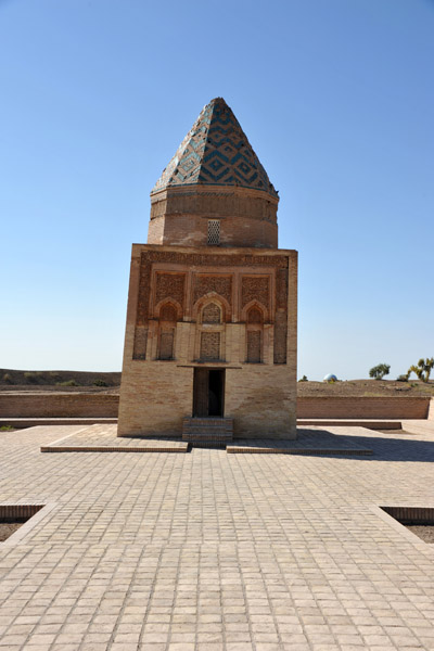 Il Arslan (r. 1156-1172) was the father of Sultan Tekesh