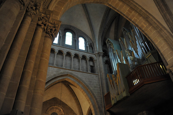 Cathdral Saint-Pierre, constructed 1160-1310, with Romanesque transitioning to Gothic