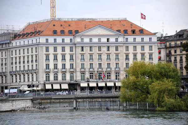 Four Seasons Hotel Geneva