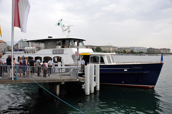 Lake Geneva tour boat Lavaux