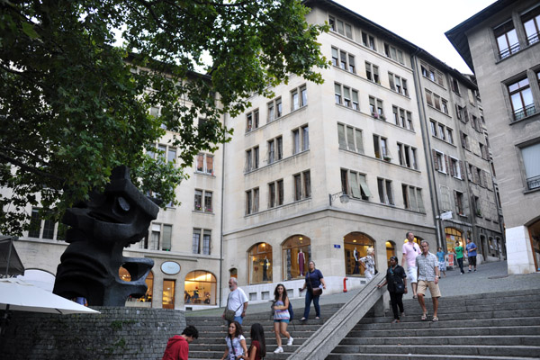 Steps leading up to Rue du Perron, Geneva