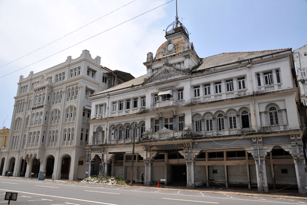 The Fort District could really be fixed up to be a pleasant and lively part of Colombo rather than the empty shell it still is