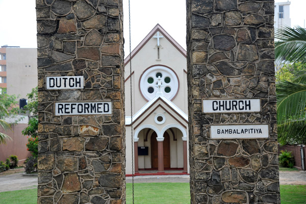 Dutch Reformed Church (Bambalapitiya), Galle Road