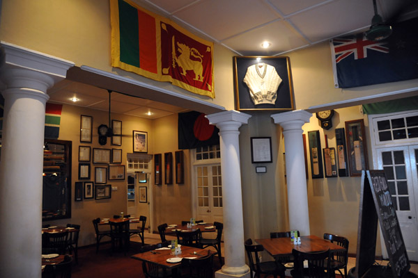 Cricket Club Cafe, Queen's Road, Colombo