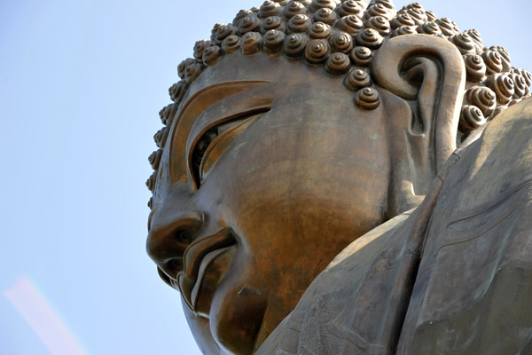 The face of the Tian Tan Buddha