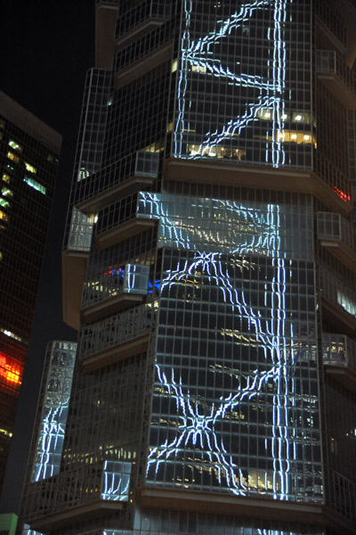 Reflection of the Bank of China in the Lippo Center