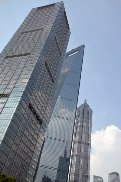 Shanghai's 21st Century Tower