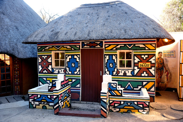 Lesedi Cultural Village