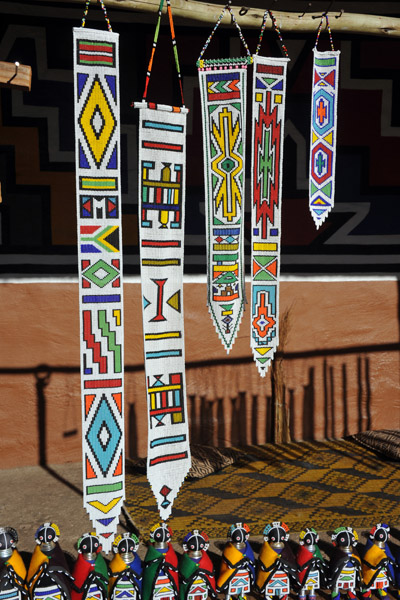 Beadwork - Lesedi Cultural Village