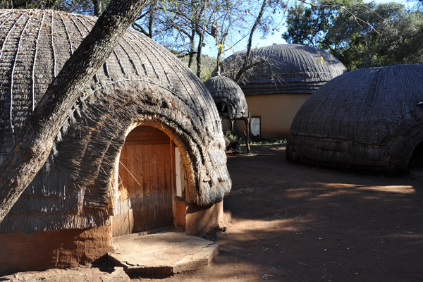 Lesedi Cultural Village