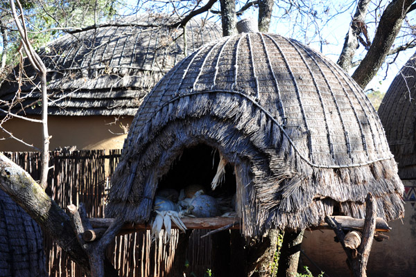 Lesedi Cultural Village