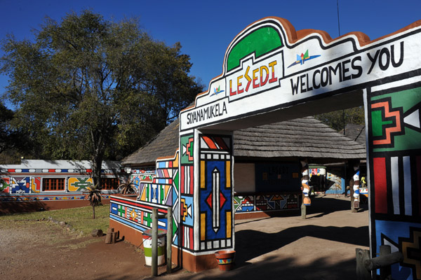 Lesedi Cultural Village has 2 dance performances daily, along with buffet meals and accommodation
