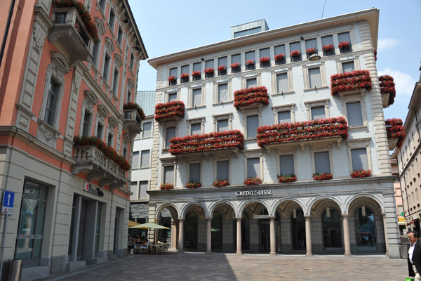 CreditSuisse, Piazza della Riforma, Lugano