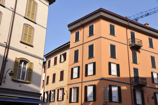 Old city of Como - Via Pietro Boldoni/Via Cinque Giornate