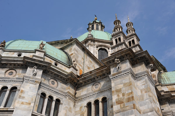 Como Cathedral, on the south end of Lake Como