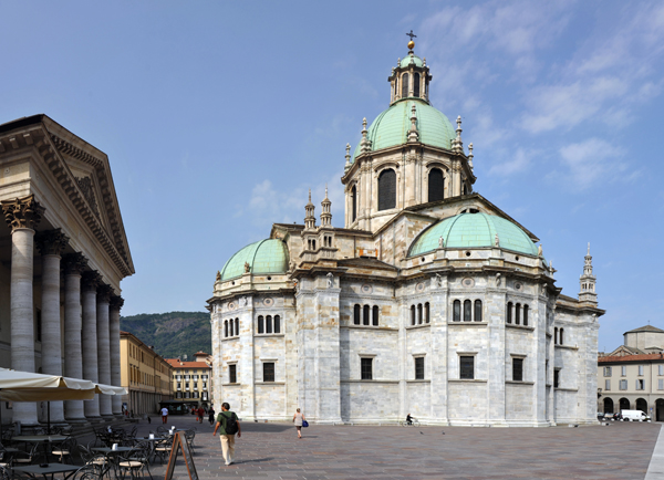 Como Cathedral took nearly 400 years to build