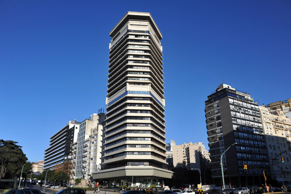 Torre Pirelli, Av. Dr. José María Ramos Mejía, Buenos Aires-Retiro