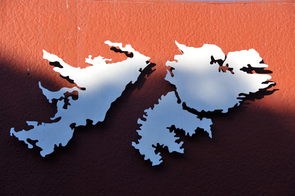 The current Argentinian government seems to be stirring up the Falkland Islands issue again