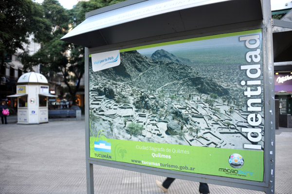 Advertising for Tucumn Province tourism, Calle Florida