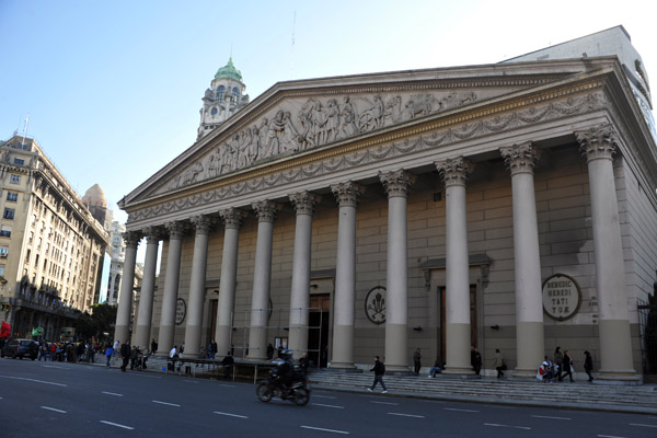 19th C. neoclassical faade of the Metropolitan Cathedral of Buenos Aires facing the Plaza de Mayo