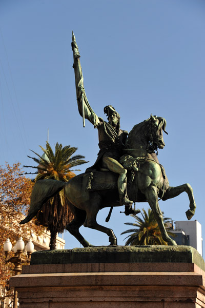 General Manuel Belgrano, Plaza de Mayo