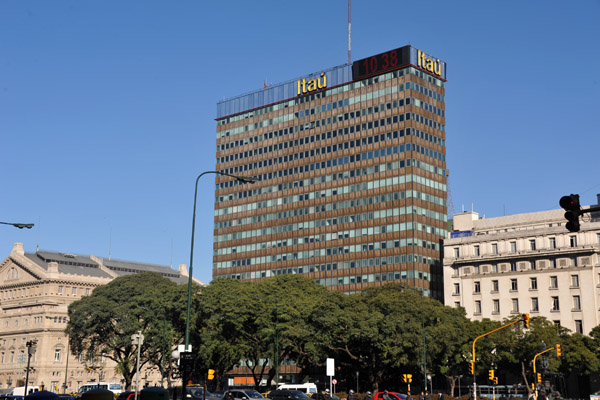 Ita Hotel just north of the Theatro Coln, Av. 9 de Julio, Buenos Aires