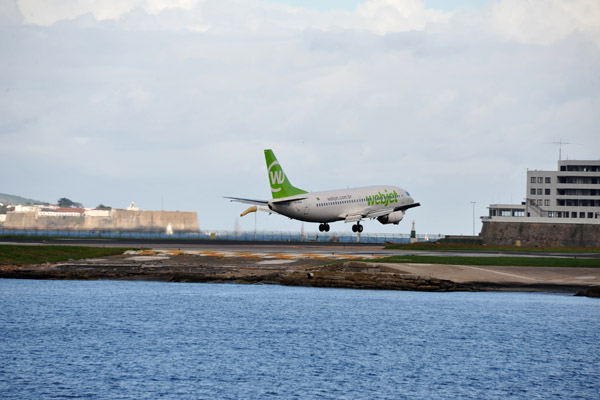 Webjet B737 landing at Santos Dumont Airport (PR-WJV)